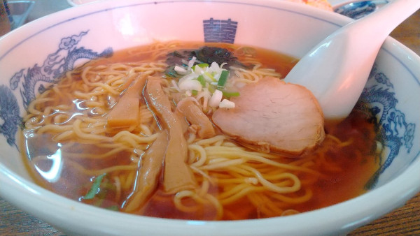 「#ラーメン #450円 #チャーハン #600円」@まりもの写真