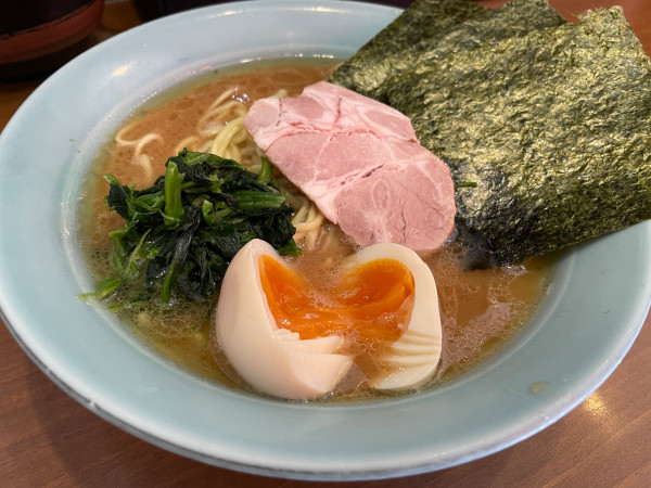 「味玉らーめん」@横浜家系ラーメン 五十三家の写真