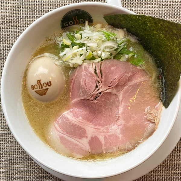 「味玉塩らーめん ¥1,150」@RAMEN GOSSOU 新橋店の写真