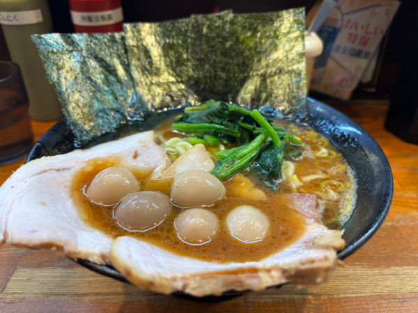 「ラーメン、うずら、チャーシュー1枚追加」@末廣家の写真