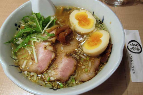 「梅しおらーめん　1,100円＋チャーシュー増し　350円他」@与ろゐ屋の写真