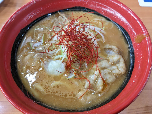 「牛カルビらーめん」@くら寿司 入間店の写真