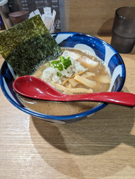 「濃厚中華そば」@濃厚つけそば・中華そば のぶ良しの写真