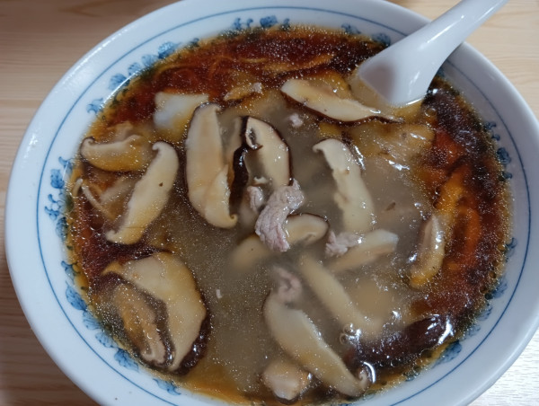 「しいたけそば（¥800)+etc」@浅草橋 大勝軒の写真