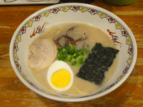 「ラーメン（640円）」@千年ラーメンの写真