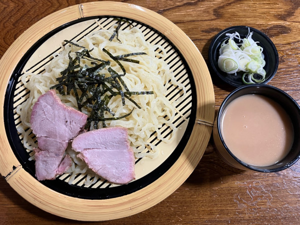 「ざる(ごま)870円」@手打中華 やたべの写真