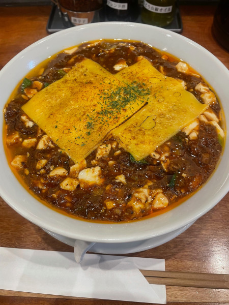 「焼きチーズ麻婆麺（麺大盛）」@SHIBIRE-NOODLES 蝋燭屋 京橋エドグラン店の写真