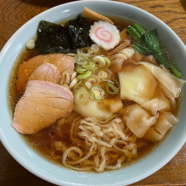 「ワンタンメン930円」@手打中華 やたべの写真