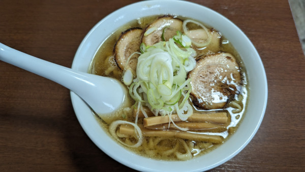 「豚バラチャーシュー麺」@手打ちらーめん かえでの写真
