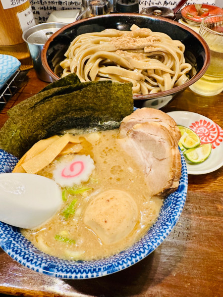 「スペシャルつけ麺【1290円】」@つけ麺 紅葉の写真