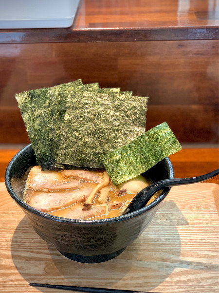 「特製煮干し豚骨そば」@煮干そば HIMAWARIの写真