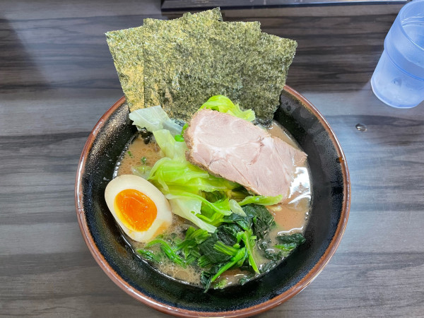 「特製朝ラー」@横浜家系らーめん 武術家の写真