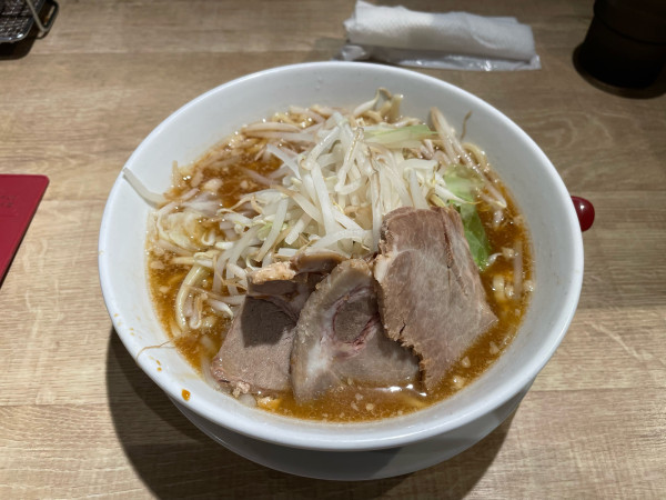 「二郎ラーメン」@フジヤマ55 メイカーズピア店の写真