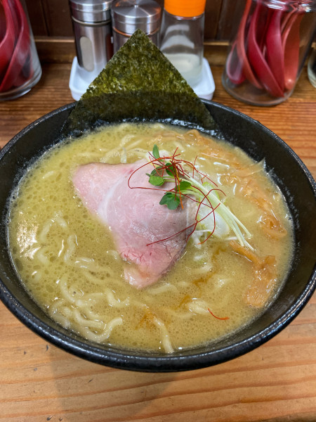 「濃厚牡蠣ソバ」@貝だしラーメン 貝ガラ屋の写真