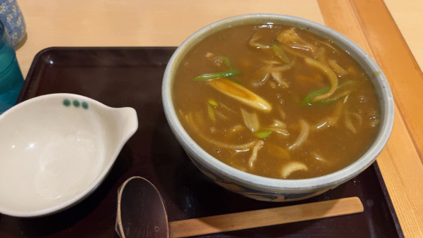 「カレーうどん９７０円」@うどん宮地の写真
