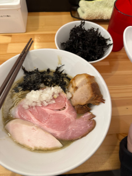 「濃厚煮干らーめん　岩のり　和え玉」@煮干らーめん 川むらの写真