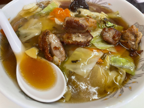 「会津地鶏あんかけらーめん」@くるくる軒 会津店の写真