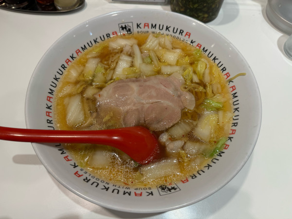 「おいしいラーメン 中盛　920円」@どうとんぼり神座 エキマルシェ新大阪店の写真