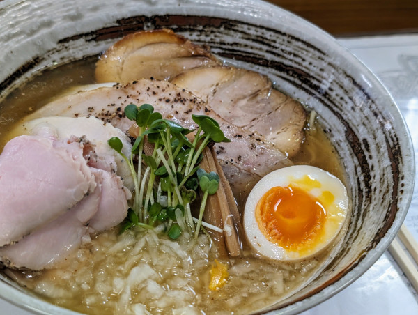 「特選あごだし麺」@西山屋の写真