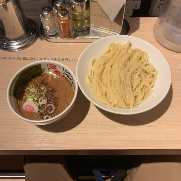 「つけ麺L」@TOKYO UNDER GROUND RAMEN 頑者の写真