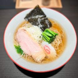 虎ちゃん中華そば並盛り(160g) 880円