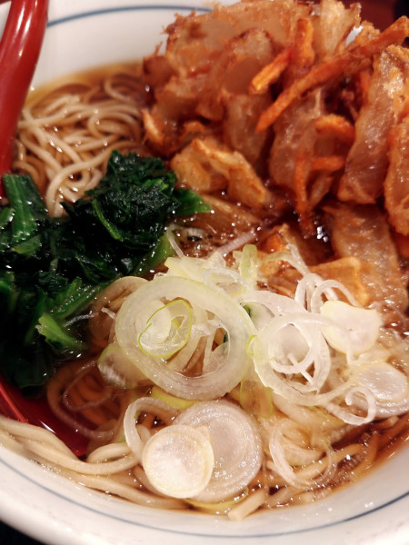 「天ぷらそば 温 並」@麺房 八角の写真