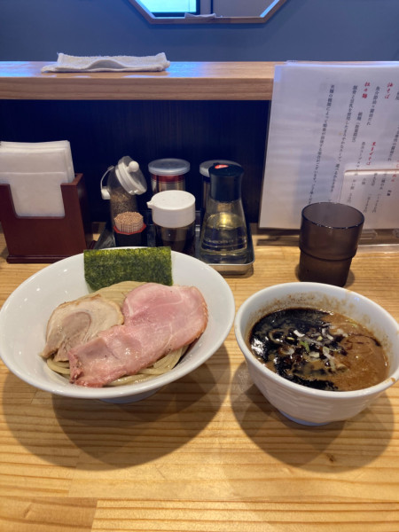 「黒つけ麺大盛り 1100円」@中華そば 貴将の写真