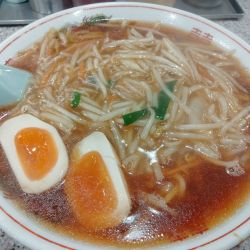 もやしラーメン＋味玉