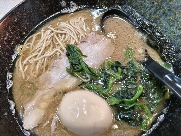 「味玉ラーメン」@横浜家系ラーメン 銀家 大和店の写真