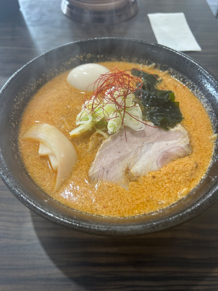 「ごま辛味噌ラーメン」@麺屋BOOTHの写真