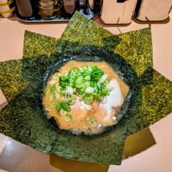 横浜家系ラーメン＋のり