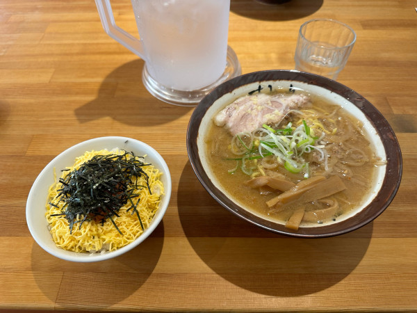 「味噌ラーメン おにしめ」@すみれ 札幌里塚店の写真