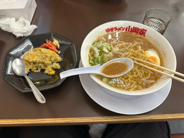 「味噌ラーメン」@味噌ラーメン山岡家 苫小牧店の写真