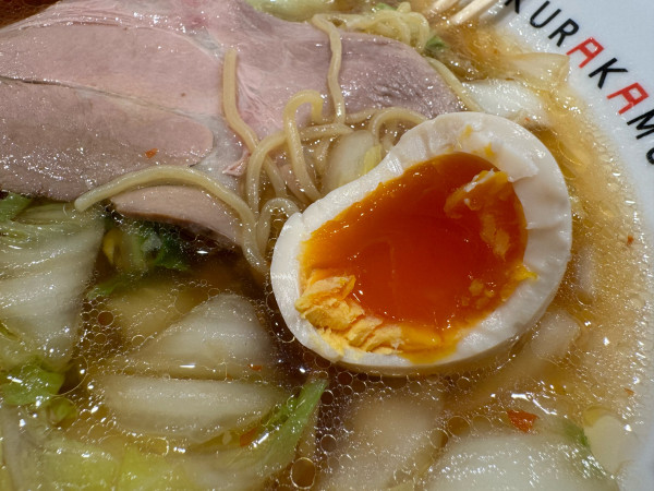 「煮玉子ラーメン950円」@どうとんぼり神座 ペリエ千葉店の写真