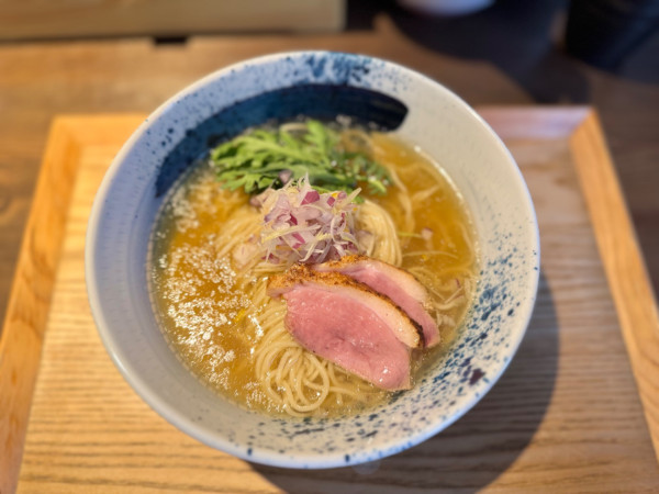 「最上鴨の中華蕎麦(塩) 1200円」@鴨出汁中華蕎麦 麺屋yoshikiの写真