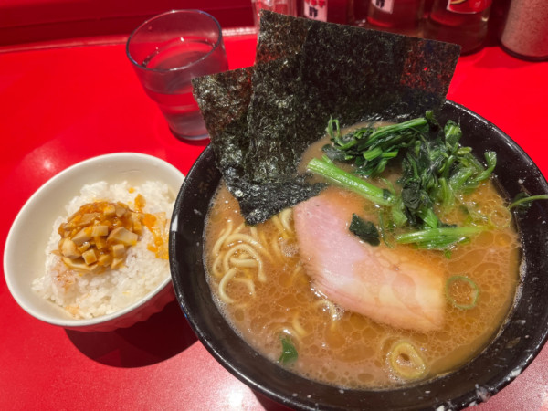 「ラーメン　玉子まぶし」@厚木家の写真