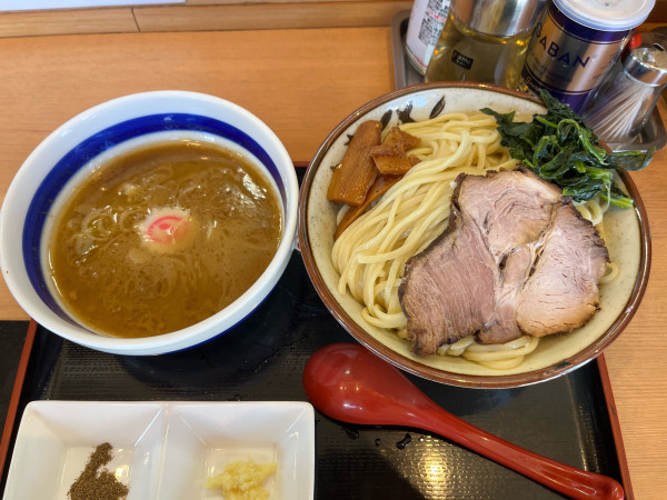 「限定豚骨醤油つけ麺950円」@佐貫大勝軒ゆうの写真
