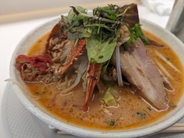 「渡り蟹M郎ラーメン(1500円)」@ダイニングバー ミラコロの写真