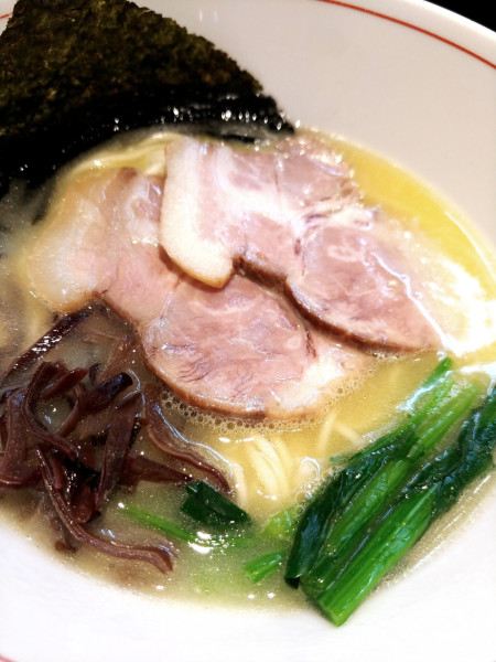 「バリシオラーメン」@らー麺屋 バリバリジョニーの写真