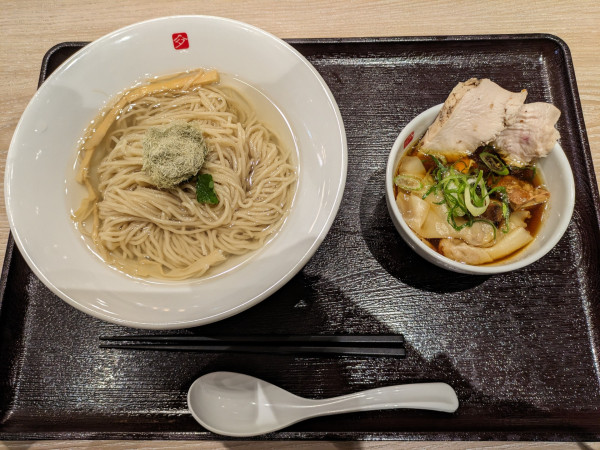 「鶏つけそば　ワンタン入り（3個）」@中華そば 髙野 ベイサイド店の写真