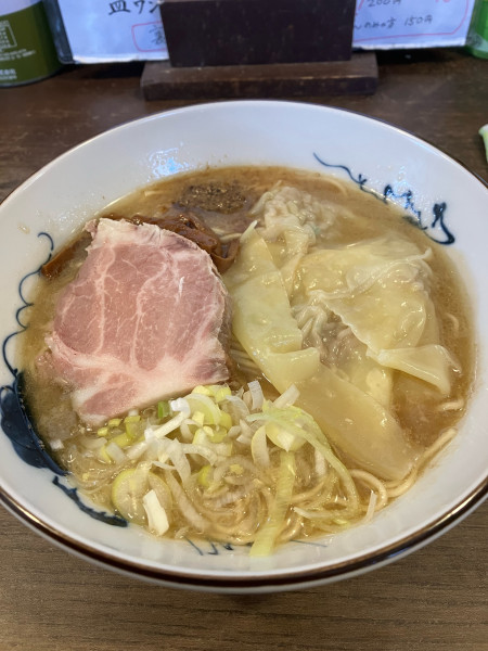 「ワンタンメン　3個」@雷文の写真