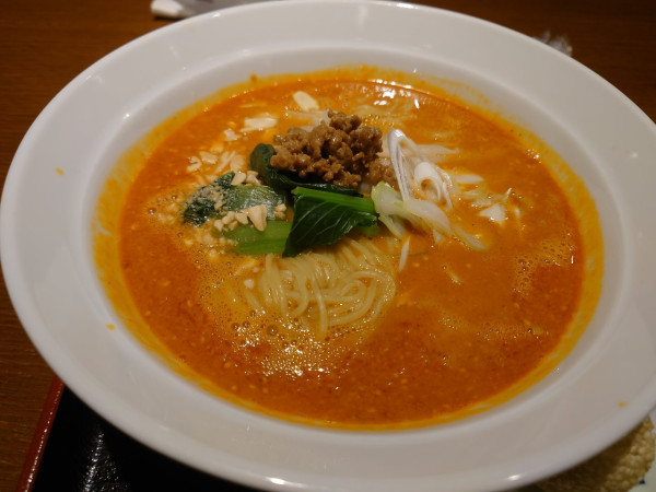 「担々麺」@中国四川 旬菜・酒肆 楽山の写真