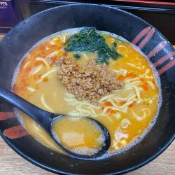 濃厚担々麺930円