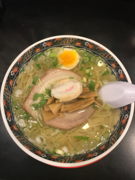 「味彩塩拉麺」@函館麺厨房あじさい 本店の写真