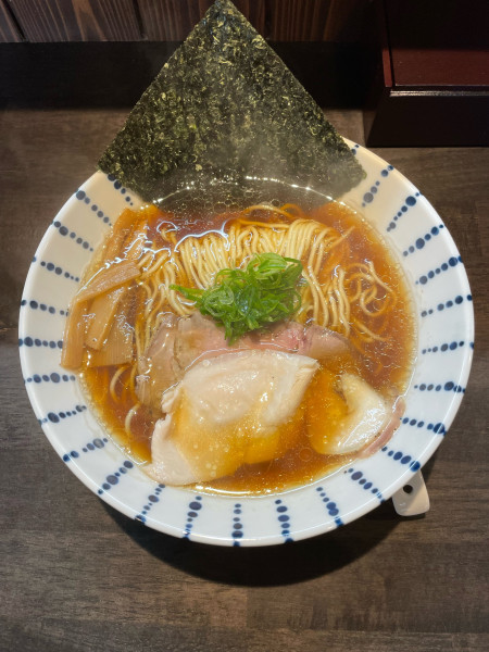 「醤油そば(800円)」@麺屋 阮の写真