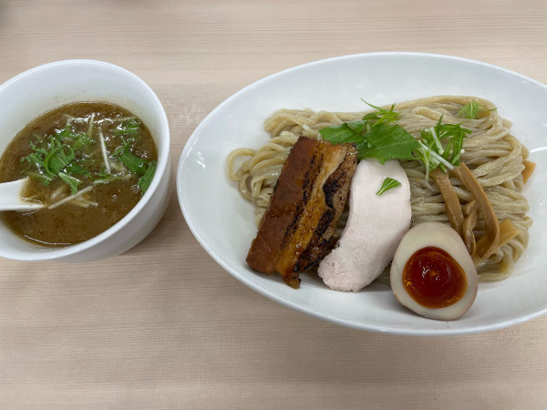 「鶏白湯つけ麺@900」@つけ麺 R&S 隆勝 -RYUSHO-の写真
