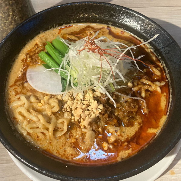 「濃厚鶏だし担々麺950円他」@麺 AKIBAの写真