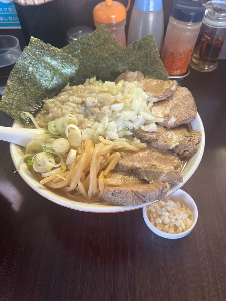 「塩チャーシュー身入り」@手打ち中華そば 酒田の写真