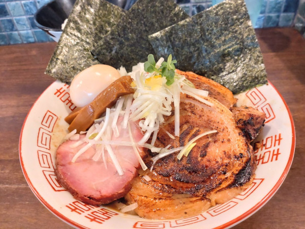 「特製あつ蕎麦＋ライス」@麺屋みつば＋クローバーの写真