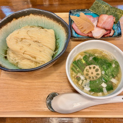 【限定】牛煮干つけそば(1400円)